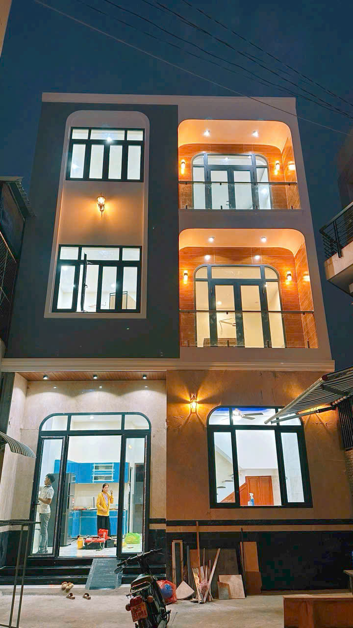 NHÀ HUYỀN TRANG _ HẺM 125, ĐƯỜNG 30/4 TP CẦN THƠ